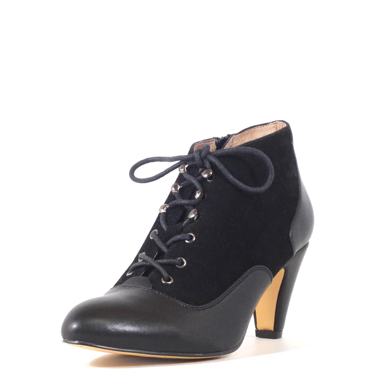 Izzy Vintage Booties